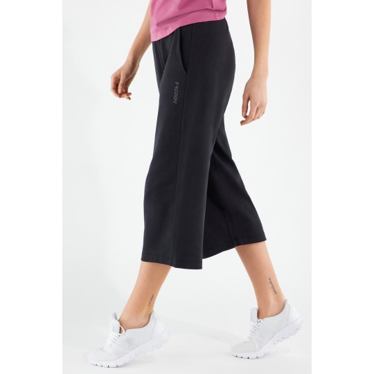 Pantaloni Donna Freddy sportivi cropped in interlock