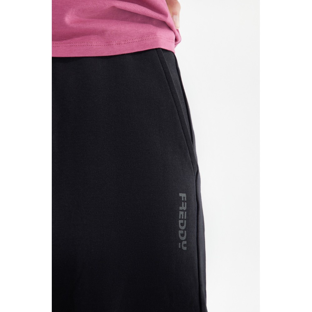 Pantaloni Donna Freddy sportivi cropped in interlock