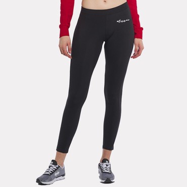 ESSENTIAL SS21 WOMAN LEGGINGS AD 2