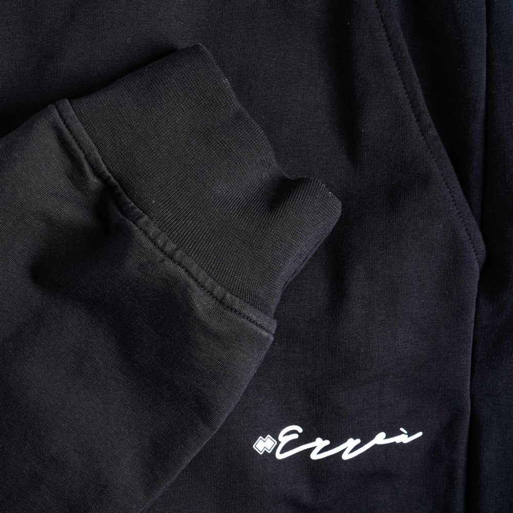 ESSENTIAL SS21 WOMAN CALLIGRAFIC TROUSERS AD