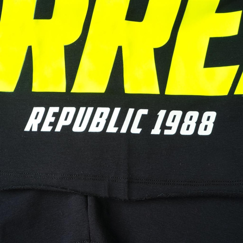 GRAPHIC SS21 MAN RAW CUT SHORT 019 AD