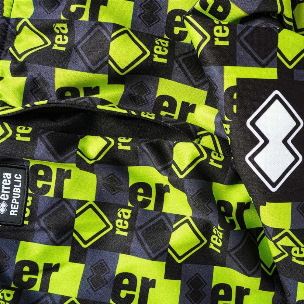 ESSENTIAL SS21 MAN BOX LOGO SHORT AD