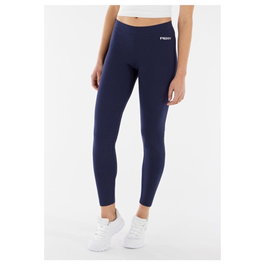 7/8 leggings with silver logo on the side