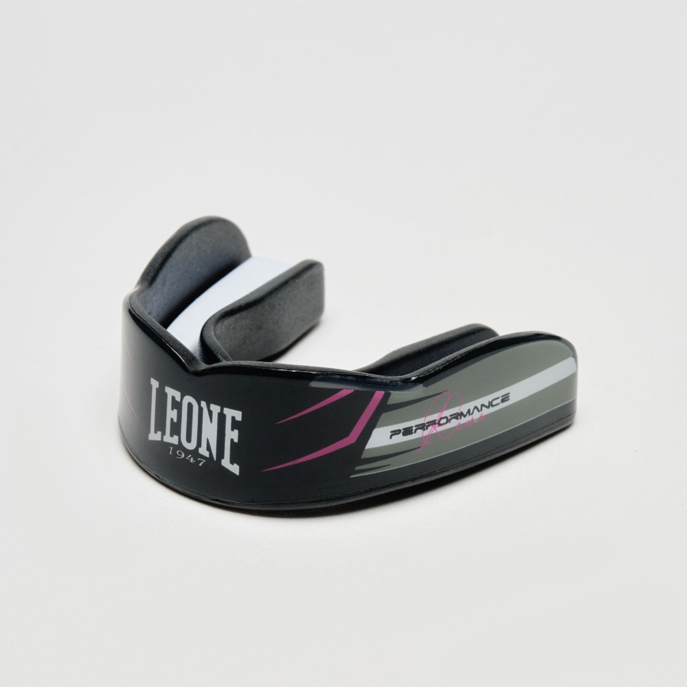 Revo Fluo Fuchsia Mouthguard