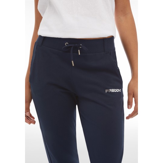 Women's slim-fit jersey trousers with rounded hem