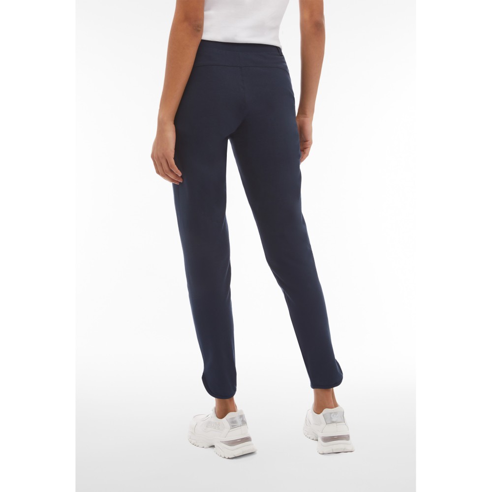 Pantaloni da donna slim fit in jersey con fondo stondato